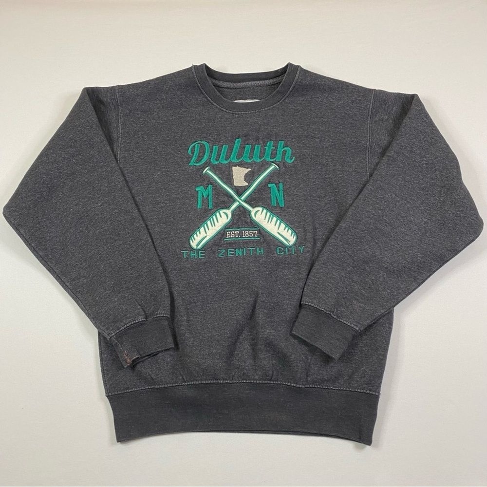 Duluth Minnesota‎ Sweatshirt Men's Small Zenith City Embroidered Crewneck